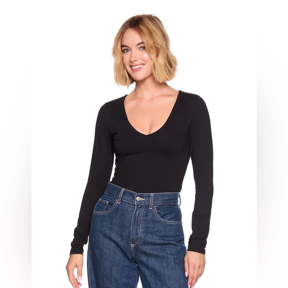 Susana Monaco Essential Sexy V Long Sleeve